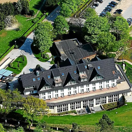 L'arrivée & Hotel 4*