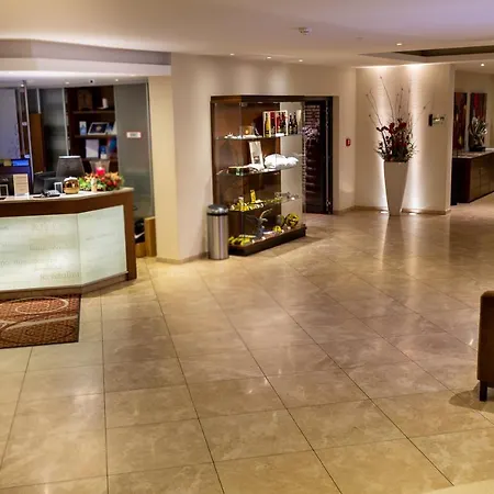 Hotel L'Arrivee Hotel & Spa 4*