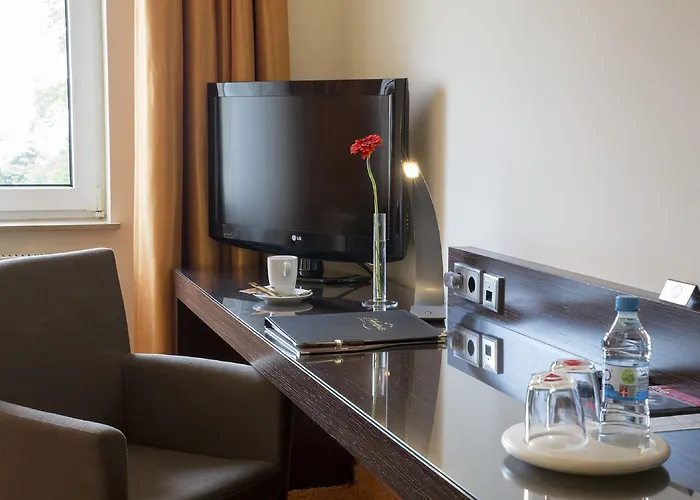 Otel L'arrivee & 4*