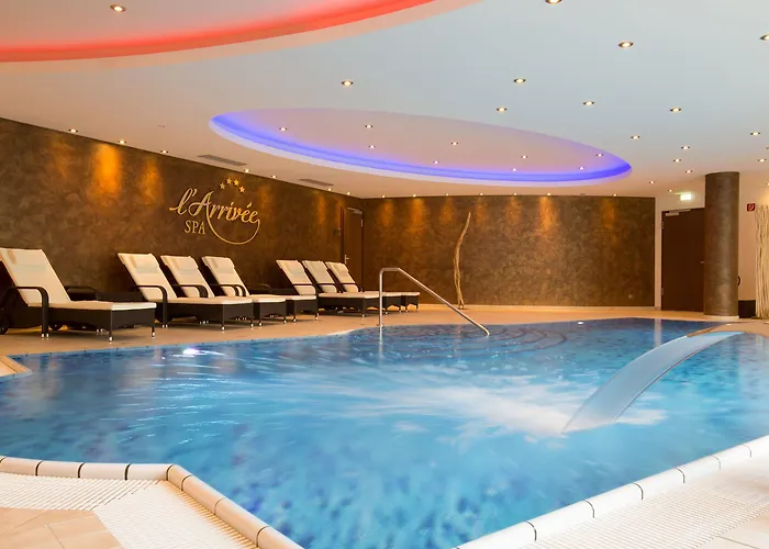 Hotel L'Arrivee Hotel & Spa 4*