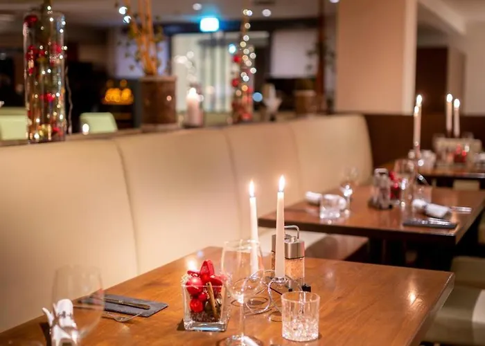 מלון L'arrivee & 4*