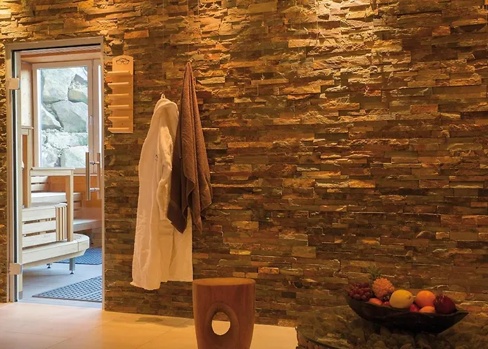 Hotel L'Arrivee Hotel & Spa 4*