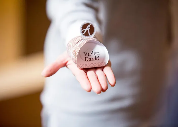 Hotel L'arrivee & 4*